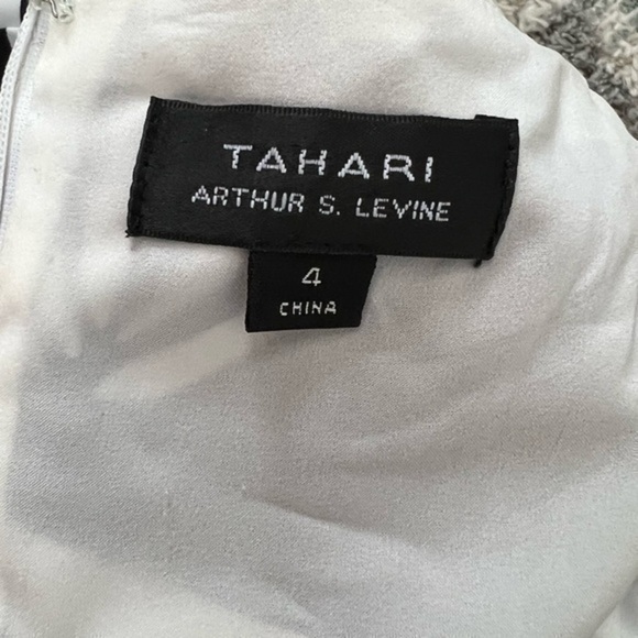 Tahari womens black and white Reverse Print Shift Dress size 4 - Picture 13 of 14